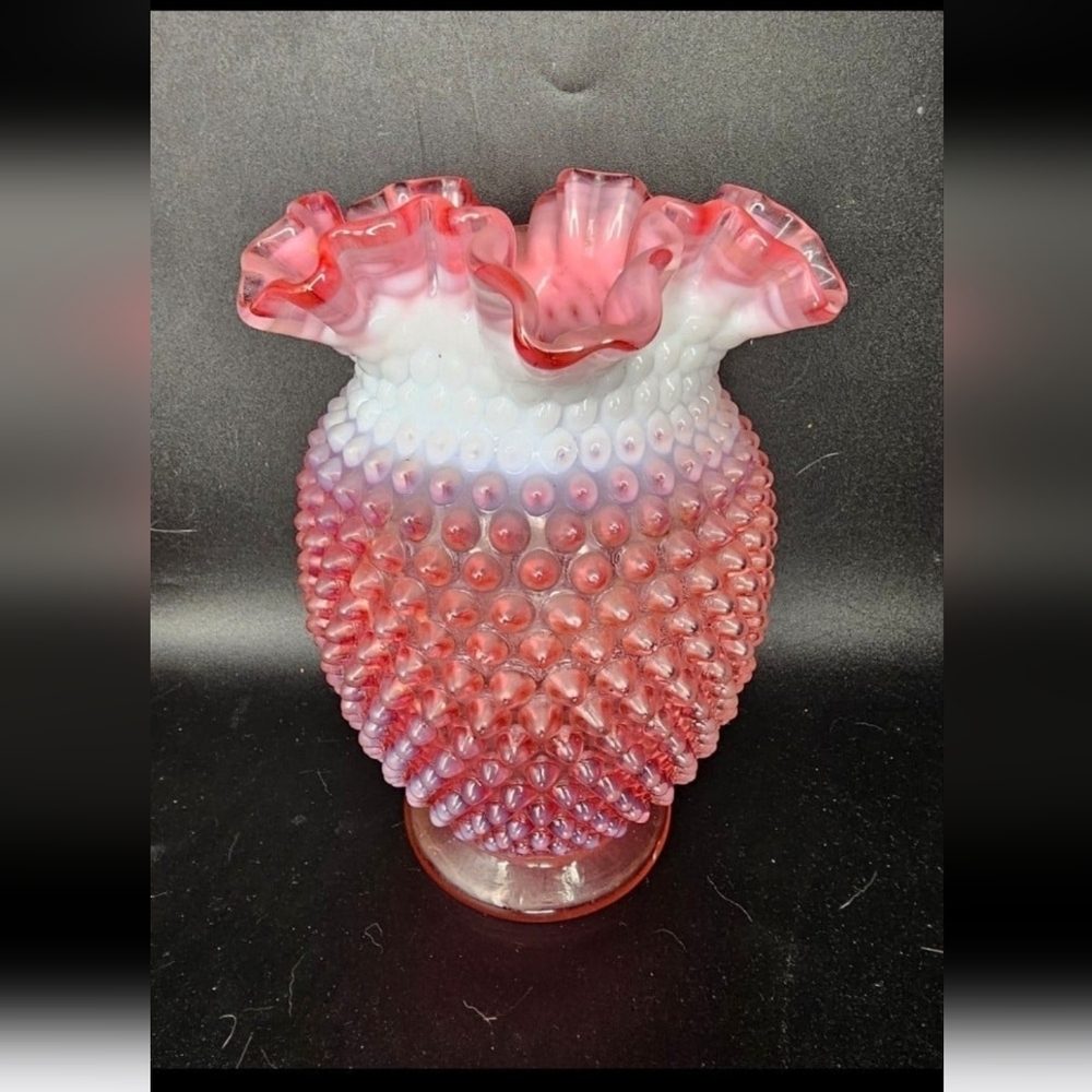Vintage Fenton cranberry hobnail large ruffle‎ top vase